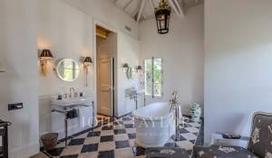 Arrendamento de curta duraçāo Villa Antibes