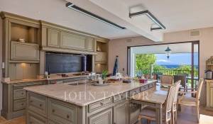 Arrendamento de curta duraçāo Villa Antibes