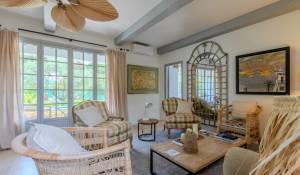 Arrendamento de curta duraçāo Villa Antibes