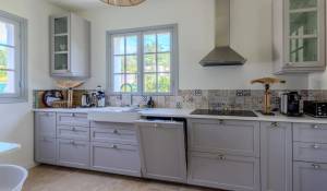 Arrendamento de curta duraçāo Villa Antibes