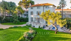 Arrendamento de curta duraçāo Villa Antibes