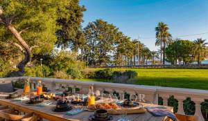 Arrendamento de curta duraçāo Villa Antibes