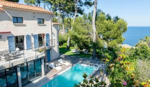 Arrendamento de curta duraçāo Villa Antibes