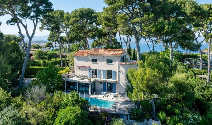 Arrendamento de curta duraçāo Villa Antibes