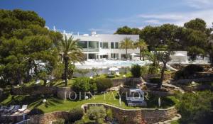 Arrendamento de curta duraçāo Villa Cala d'Or