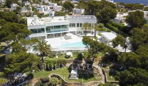 Arrendamento de curta duraçāo Villa Cala d'Or