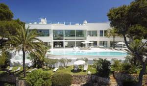 Arrendamento de curta duraçāo Villa Cala d'Or