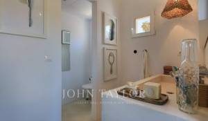 Arrendamento de curta duraçāo Villa Cala Llenya