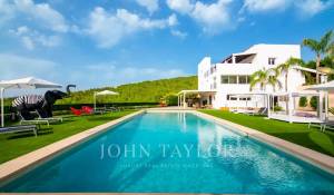 Arrendamento de curta duraçāo Villa Can Furnet