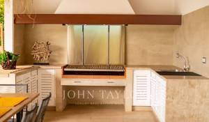 Arrendamento de curta duraçāo Villa Can Furnet