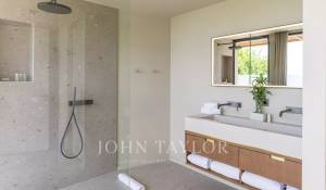 Arrendamento de curta duraçāo Villa Colombier