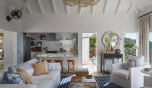 Arrendamento de curta duraçāo Villa Colombier