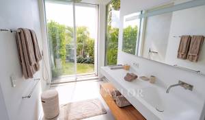 Arrendamento de curta duraçāo Villa Corossol