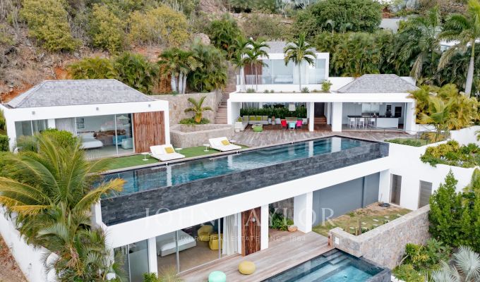 Arrendamento de curta duraçāo Villa Corossol