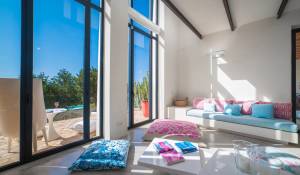 Arrendamento de curta duraçāo Villa Es Cubells