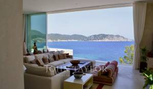 Arrendamento de curta duraçāo Villa Isla de Ibiza