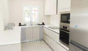 Arrendamento de curta duraçāo Villa Mahón