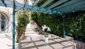 Arrendamento de curta duraçāo Villa Nice