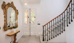 Arrendamento de curta duraçāo Villa Nice