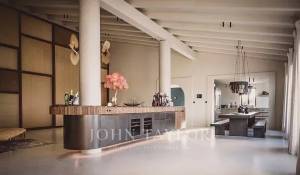 Arrendamento de curta duraçāo Villa Randa