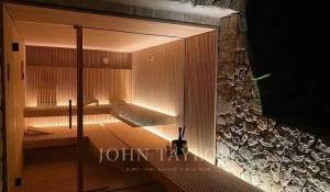 Arrendamento de curta duraçāo Villa Randa