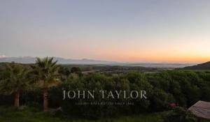 Arrendamento de curta duraçāo Villa Randa