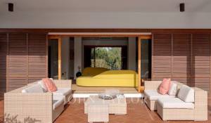 Arrendamento de curta duraçāo Villa Roca Llisa