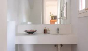 Arrendamento de curta duraçāo Villa Roca Llisa