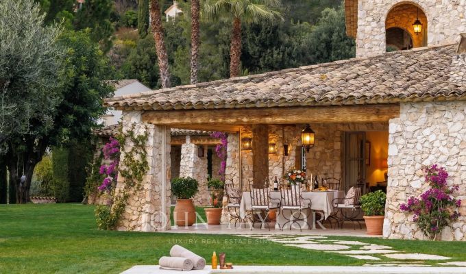 Arrendamento de curta duraçāo Villa Roquefort-les-Pins