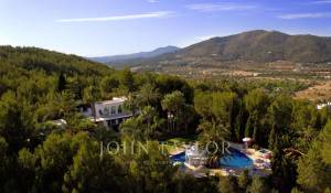 Arrendamento de curta duraçāo Villa Sant Carles de Peralta