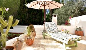 Arrendamento de curta duraçāo Villa Sant Carles de Peralta