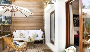 Arrendamento de curta duraçāo Villa Sant Carles de Peralta