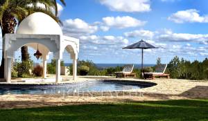 Arrendamento de curta duraçāo Villa Sant Carles de Peralta