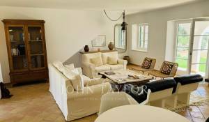 Arrendamento de curta duraçāo Villa Sant Lluís