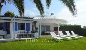 Arrendamento de curta duraçāo Villa Sant Lluís