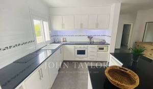 Arrendamento de curta duraçāo Villa Sant Lluís