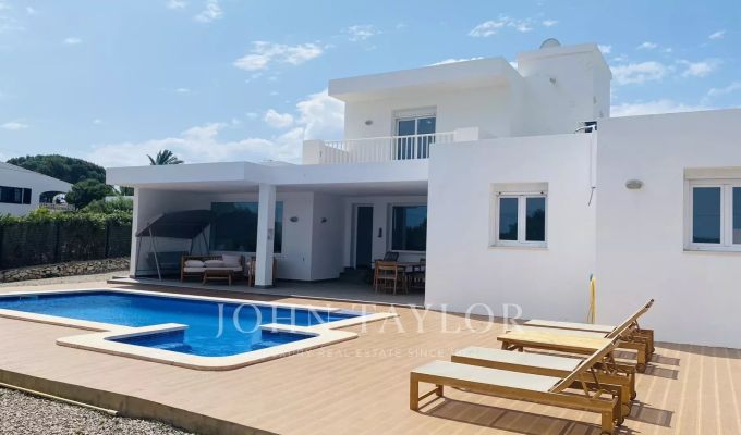 Arrendamento de curta duraçāo Villa Sant Lluís