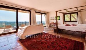 Arrendamento de curta duraçāo Villa Santa Eularia des Riu