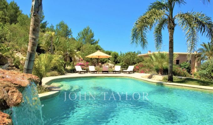 Arrendamento de curta duraçāo Villa Santa Eularia des Riu