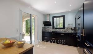 Arrendamento de curta duraçāo Villa Vence