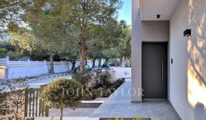 Arrendar Villa Agios Tychonas