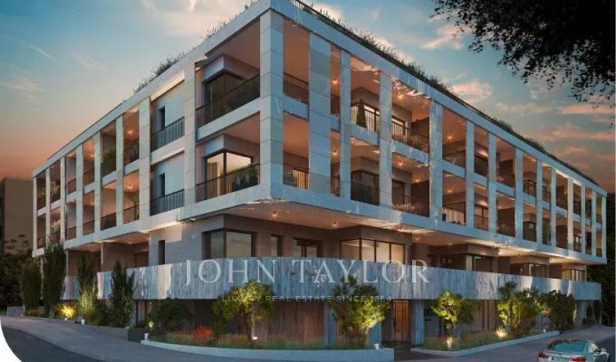 Construção Entrega em 03/28 Limassol