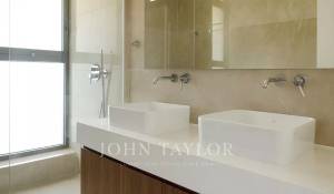 Construção Aparthotel Agios Tychonas