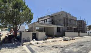 Construção Villa Agios Tychonas
