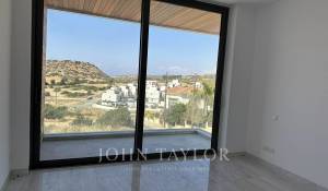 Construção Villa Agios Tychonas