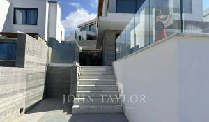 Construção Villa Agios Tychonas