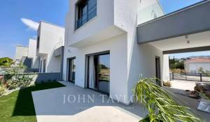 Construção Villa Konia
