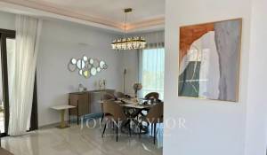 Construção Villa Konia