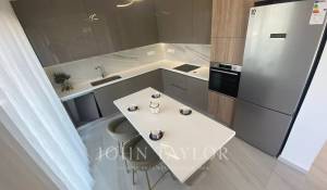 Construção Villa Konia