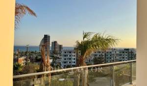 Construção Villa Mouttagiaka